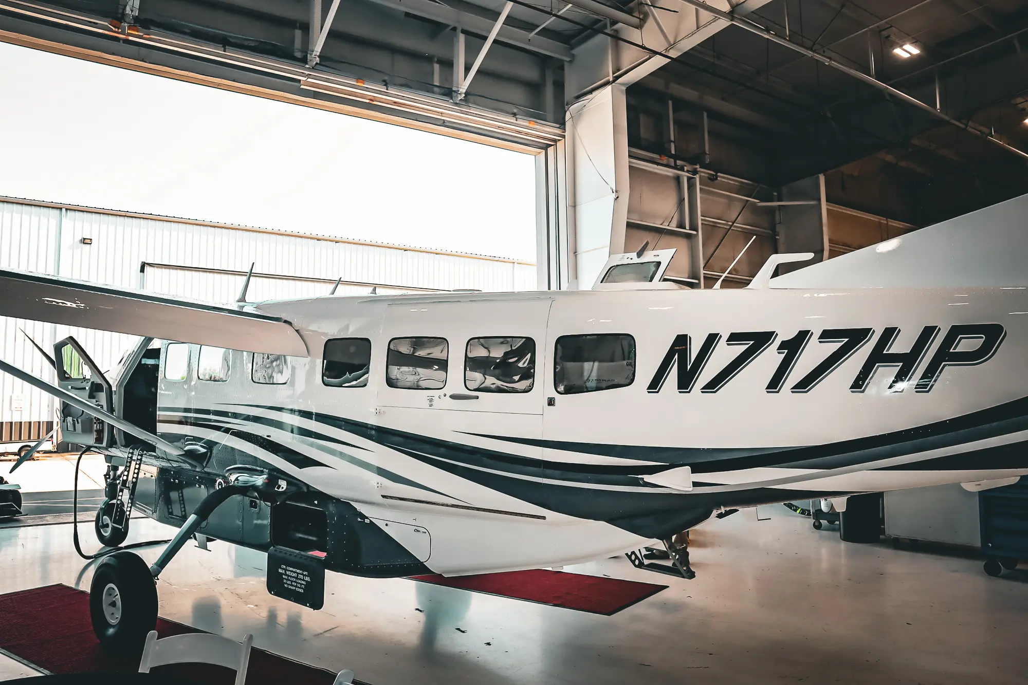 Cessna 208B
